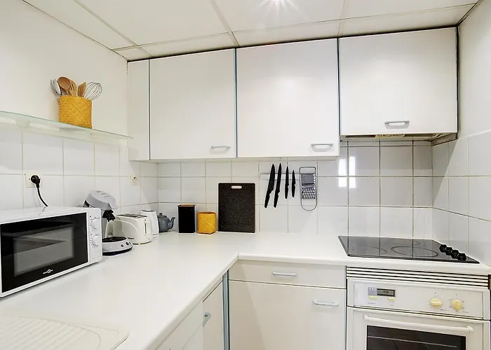 Uncourtsejour - Gare - Parking Appartement *
